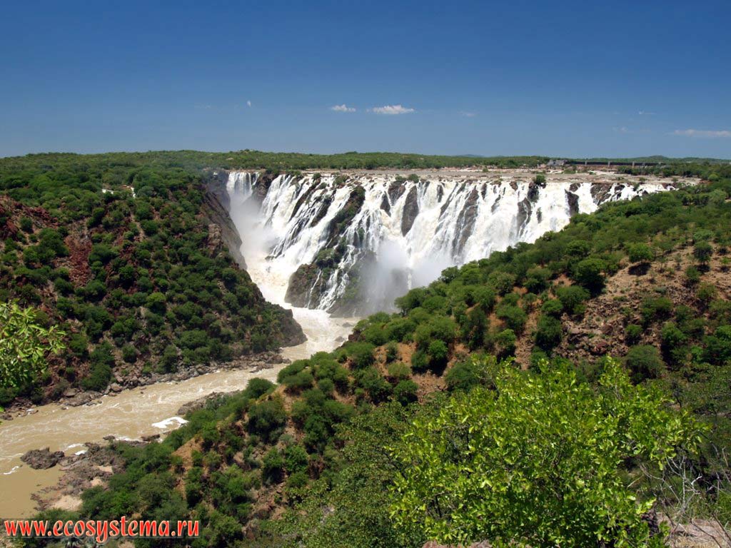   (Ruacana Falls)    (Kunene River)       .
   ,  . - ,  